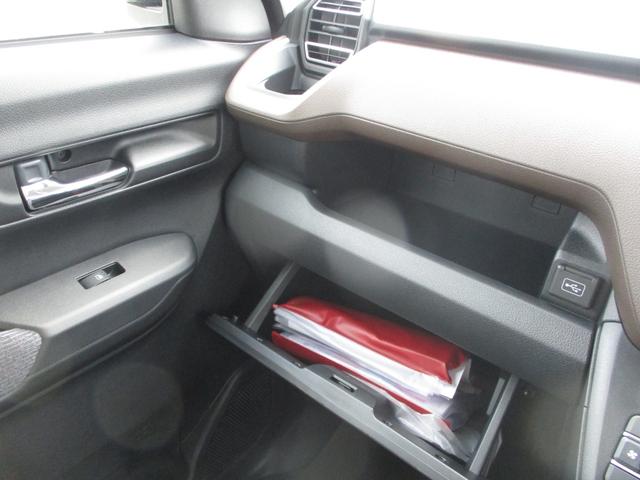 ムーヴ RS エアB ABS Pスタート HDDナビ CD DVD TV 横滑り防止装置 衝突被害軽減ブレーキ パーキングアシスト(9枚目)