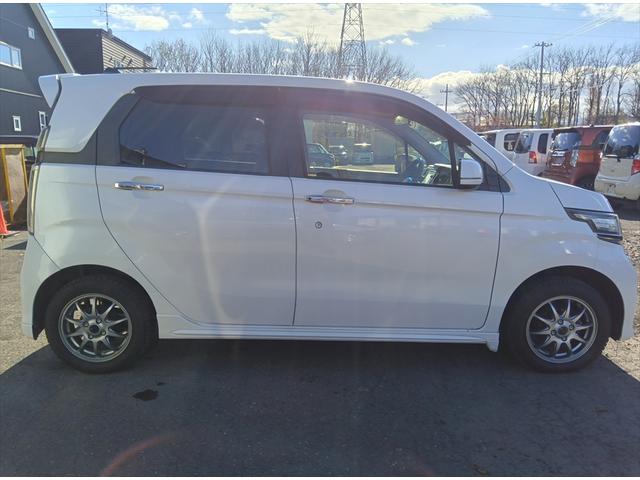 Ｎ－ＷＧＮカスタム 　Ｇ・ＳＳクールパッケージ　ＴＶ　ＡＢＳ　アイドリングストップ　スマートキー　エンジンスターター　ＥＴＣ　バックカメラ　ＣＤ　シートヒーター　ミラーヒーター　横滑り防止装置　４ＷＤ（3枚目）