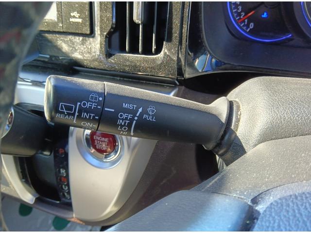 Ｎ－ＷＧＮカスタム 　Ｇ・ＳＳクールパッケージ　ＴＶ　ＡＢＳ　アイドリングストップ　スマートキー　エンジンスターター　ＥＴＣ　バックカメラ　ＣＤ　シートヒーター　ミラーヒーター　横滑り防止装置　４ＷＤ（20枚目）