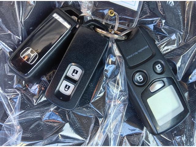 Ｎ－ＷＧＮカスタム 　Ｇ・ＳＳクールパッケージ　ＴＶ　ＡＢＳ　アイドリングストップ　スマートキー　エンジンスターター　ＥＴＣ　バックカメラ　ＣＤ　シートヒーター　ミラーヒーター　横滑り防止装置　４ＷＤ（30枚目）