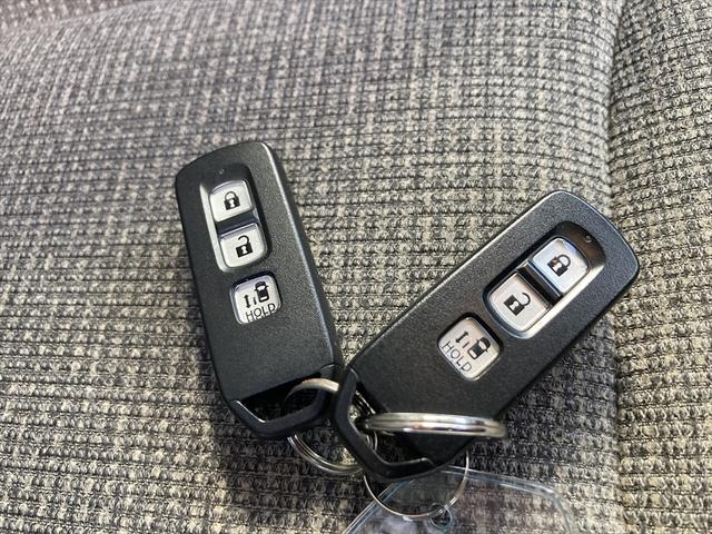 Ｎ－ＢＯＸ Ｌ　４ＷＤ　後期型　衝突軽減ブレーキ　Ｂｌｕｅｔｏｏｔｈ　バックカメラ　純正ナビ　ワンセグＴＶ　片側パワースライド　シートヒーター　ミラーヒーター　誤発進抑制装置　横滑り防止装置　アイドリングストップ（28枚目）