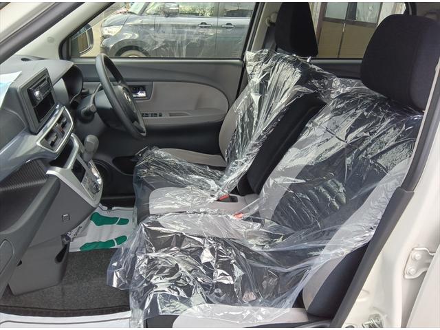 キャスト アクティバＸ　４ＷＤ　アイドリングストップ　スマートキードアミラーヒーター　横滑り防止装置　ＡＢＳ　オートライト　電動格納ミラー（11枚目）