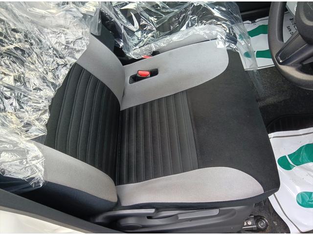 キャスト アクティバＸ　４ＷＤ　アイドリングストップ　スマートキードアミラーヒーター　横滑り防止装置　ＡＢＳ　オートライト　電動格納ミラー（17枚目）