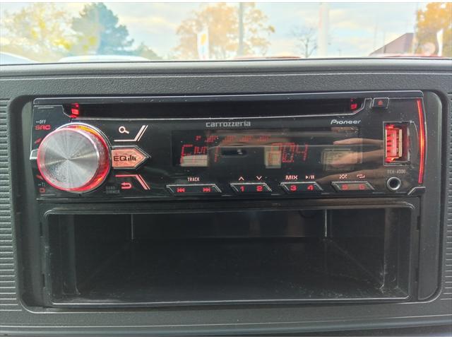 キャスト アクティバＸ　４ＷＤ　アイドリングストップ　スマートキードアミラーヒーター　横滑り防止装置　ＡＢＳ　オートライト　電動格納ミラー（18枚目）