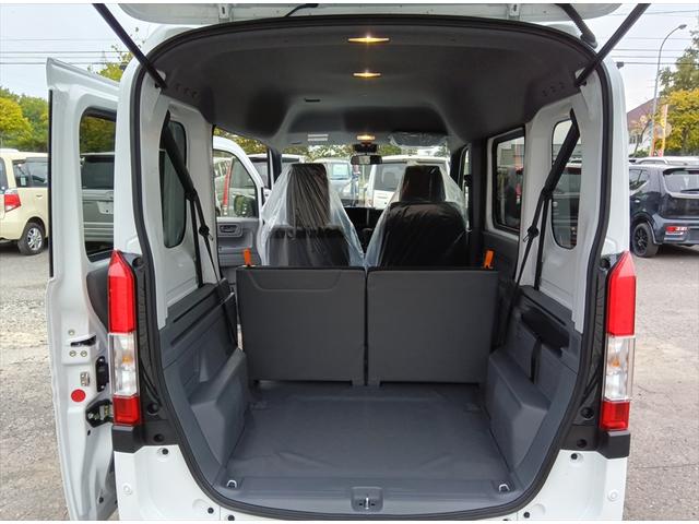 Ｎ－ＶＡＮ Ｇ　４ＷＤ　届出済未使用車　衝突軽減ブレーキ　アイドリングストップ　キーレス　アダプティブクルーズコントロール　障害物センサー　ミラーヒーター　誤発進抑制装置　横滑り防止装置　ＡＢＳ（12枚目）