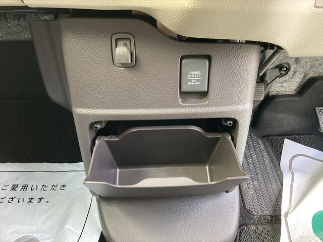Ｎ－ＢＯＸ Ｇホンダセンシング　４ＷＤ　衝突軽減ブレーキ　ＥＴＣ　アダプティブクルーズコントロール　スマートキー　アイドリングストップ　　　シートヒーター　ミラーヒーター　ＬＥＤヘッドライト　ＣＤ　誤発進抑制装置　横滑り防止装置（36枚目）