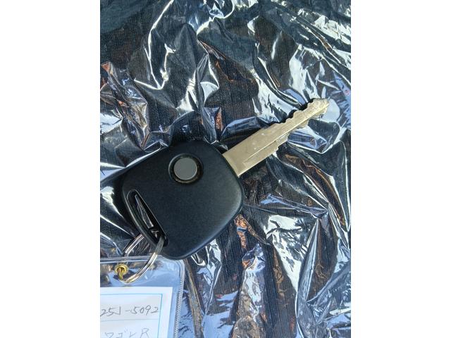 ワゴンR FA 4WD マニュアル車 キーレス CD ミラーヒーター 社外アルミホイール 横滑り防止装置 ABS(27枚目)