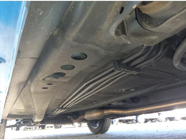 ワゴンR FA 4WD マニュアル車 キーレス CD ミラーヒーター 社外アルミホイール 横滑り防止装置 ABS(39枚目)