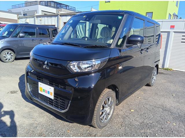 ｅＫスペース Ｍ　４ＷＤ　衝突軽減ブレーキ　アイドリングストップ　キーレス　シートヒーター　ミラーヒーター　社外アルミホイール　誤発進抑制装置　横滑り防止装置（8枚目）