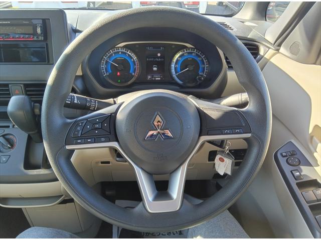 ｅＫスペース Ｍ　４ＷＤ　衝突軽減ブレーキ　アイドリングストップ　キーレス　シートヒーター　ミラーヒーター　社外アルミホイール　誤発進抑制装置　横滑り防止装置（18枚目）