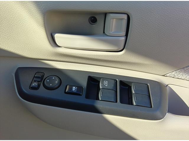 ｅＫスペース Ｍ　４ＷＤ　衝突軽減ブレーキ　アイドリングストップ　キーレス　シートヒーター　ミラーヒーター　社外アルミホイール　誤発進抑制装置　横滑り防止装置（30枚目）