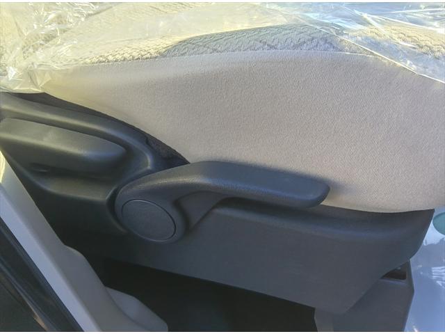 ｅＫスペース Ｍ　４ＷＤ　衝突軽減ブレーキ　アイドリングストップ　キーレス　シートヒーター　ミラーヒーター　社外アルミホイール　誤発進抑制装置　横滑り防止装置（34枚目）