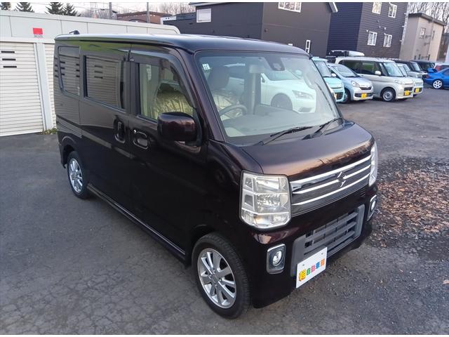 エブリイワゴン ＰＺターボ　４ＷＤ　標準ルーフ　衝突軽減ブレーキ　　片側パワースライドドア　スマートキー　ＥＴＣ　シートヒーター　ＨＩＤヘッドライト　純正アルミホイール　誤発進抑制装置　横滑り防止装置（7枚目）