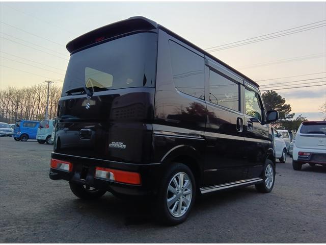 エブリイワゴン ＰＺターボ　４ＷＤ　標準ルーフ　衝突軽減ブレーキ　　片側パワースライドドア　スマートキー　ＥＴＣ　シートヒーター　ＨＩＤヘッドライト　純正アルミホイール　誤発進抑制装置　横滑り防止装置（9枚目）