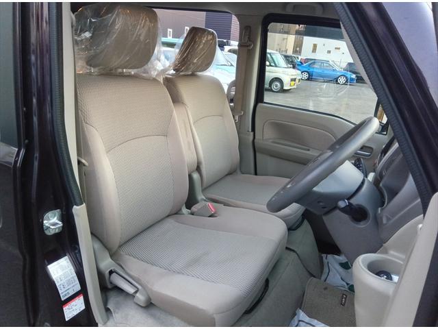 エブリイワゴン ＰＺターボ　４ＷＤ　標準ルーフ　衝突軽減ブレーキ　　片側パワースライドドア　スマートキー　ＥＴＣ　シートヒーター　ＨＩＤヘッドライト　純正アルミホイール　誤発進抑制装置　横滑り防止装置（14枚目）