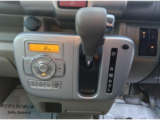 エブリイワゴン ＰＺターボ　４ＷＤ　標準ルーフ　衝突軽減ブレーキ　　片側パワースライドドア　スマートキー　ＥＴＣ　シートヒーター　ＨＩＤヘッドライト　純正アルミホイール　誤発進抑制装置　横滑り防止装置（28枚目）