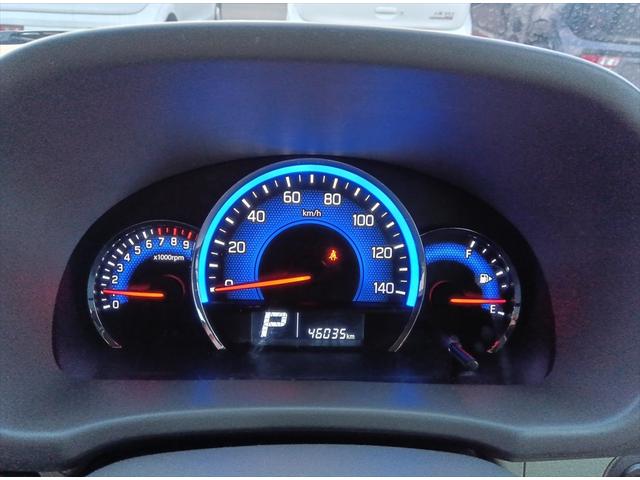 エブリイワゴン ＰＺターボ　４ＷＤ　標準ルーフ　衝突軽減ブレーキ　　片側パワースライドドア　スマートキー　ＥＴＣ　シートヒーター　ＨＩＤヘッドライト　純正アルミホイール　誤発進抑制装置　横滑り防止装置（29枚目）