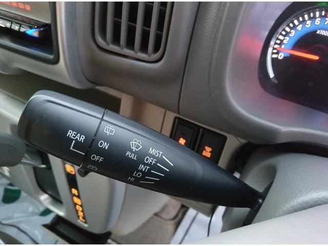 エブリイワゴン ＰＺターボ　４ＷＤ　標準ルーフ　衝突軽減ブレーキ　　片側パワースライドドア　スマートキー　ＥＴＣ　シートヒーター　ＨＩＤヘッドライト　純正アルミホイール　誤発進抑制装置　横滑り防止装置（30枚目）