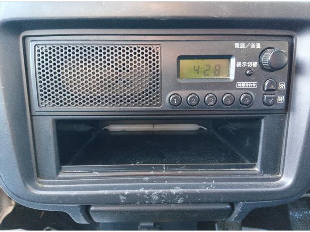キャリイトラック ＫＣエアコン・パワステ　４ＷＤ（18枚目）