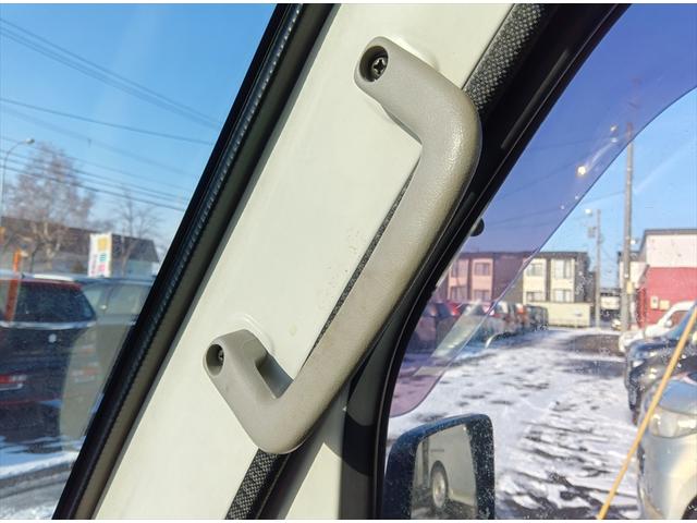 キャリイトラック ＫＣエアコン・パワステ　４ＷＤ（29枚目）