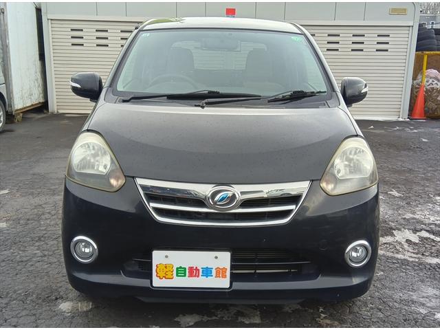 ミライース Ｇｆ　４ＷＤ　スマートキー　アイドリングストップ　横滑り防止装置　プッシュスタート　社外アルミホイール　禁煙車　電動格納ミラー　ＡＢＳ（9枚目）