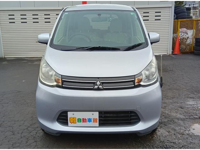 ｅＫワゴン Ｍ　４ＷＤ　純正ナビＴＶ　バックカメラ　ドライブレコーダー　アイドリングストップ　キーレス　ＣＤ　シートヒーター　ミラーヒーター　ＡＢＳ（9枚目）