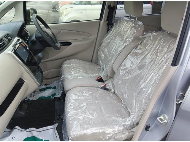 ｅＫワゴン Ｍ　４ＷＤ　純正ナビＴＶ　バックカメラ　ドライブレコーダー　アイドリングストップ　キーレス　ＣＤ　シートヒーター　ミラーヒーター　ＡＢＳ（12枚目）