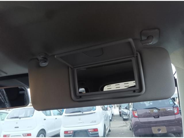 アルト Ｌ　アップグレードパッケージ装着車　４ＷＤ　純正ナビＴＶ　デュアルセンサーブレーキサポート　Ｂｌｕｅｔｏｏｔｈ　バックカメラ　ＣＤ　ＤＶＤ再生　アイドリングストップ　キーレス　ＬＥＤヘッドライト（24枚目）