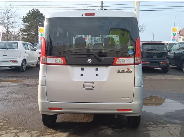 スペーシア Ｇ　４ＷＤ　スマートキー　アイドリングストップ　シートヒーター　ミラーヒーター　ＣＤ　禁煙車（7枚目）
