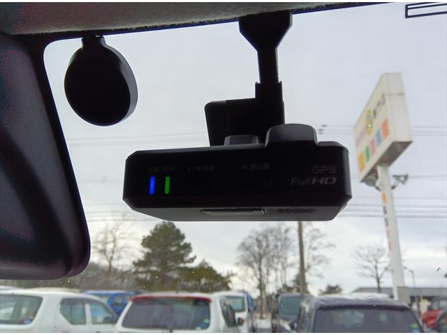 デイズルークス ハイウェイスター　Ｇターボ　４ＷＤ　衝突軽減ブレーキ　Ｂｌｕｅｔｏｏｔｈ　全周囲カメラ　ドライブレコーダー　純正ナビＴＶ　両側パワースライドドア　ＥＴＣ　スマートキー　アイドリングストップ　ＣＤ　ＤＶＤ　シートヒーター（35枚目）