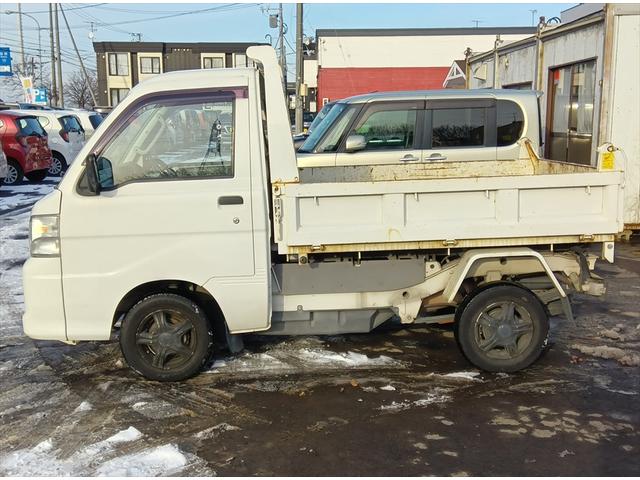 ハイゼットトラック 多目的ダンプ　４ＷＤ　エアコン　パワステ　社外アルミホイール　禁煙車（7枚目）