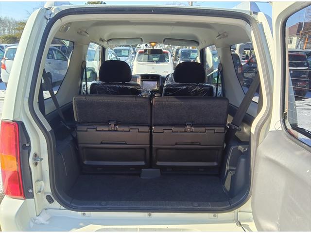 ジムニー ワイルドウインド　４ＷＤ　ＥＴＣ　シートヒーター　ミラーヒーター　純正アルミホイール　キーレス　禁煙車　ＡＢＳ（13枚目）