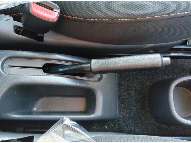 ジムニー ワイルドウインド　４ＷＤ　ＥＴＣ　シートヒーター　ミラーヒーター　純正アルミホイール　キーレス　禁煙車　ＡＢＳ（17枚目）