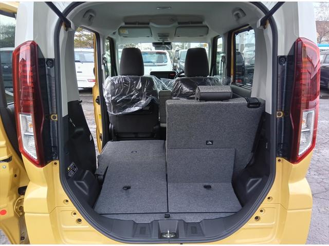 スペーシア ハイブリッドＸ　４ＷＤ　届出済未使用車　衝突軽減ブレーキ　両側パワースライドドア　スマートキー　アイドリングストップ　ＬＥＤヘッドライト　シートヒーター　ミラーヒーター　誤発進抑制装置　横滑り防止装置（14枚目）