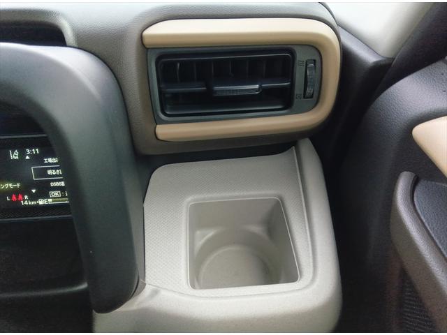 スペーシア ハイブリッドＸ　４ＷＤ　届出済未使用車　衝突軽減ブレーキ　両側パワースライドドア　スマートキー　アイドリングストップ　ＬＥＤヘッドライト　シートヒーター　ミラーヒーター　誤発進抑制装置　横滑り防止装置（26枚目）