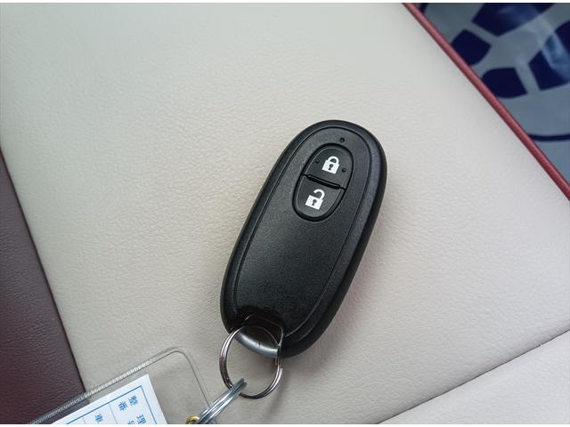 ＭＲワゴンＷｉｔ ＸＳ　社外ナビＴＶ　バックカメラ　Ｂｌｕｅｔｏｏｔｈ　スマートキー　アイドリングストップ　ＥＴＣ　ＣＤ　ＤＶＤ再生　シートヒーター　ミラーヒーター　ＨＩＤヘッドライト　純正アルミホイール（28枚目）