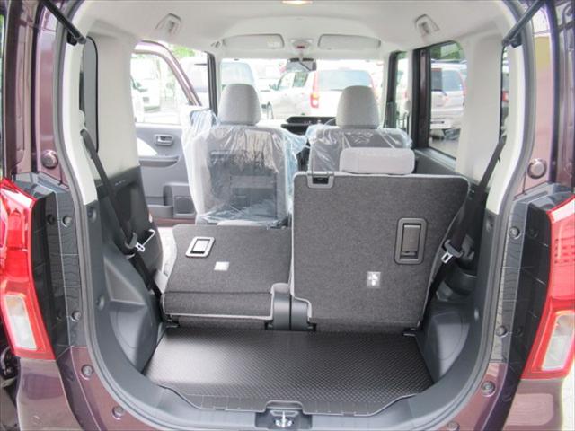 タント Ｌ　ＩＤＬＥレス　４ＷＤ　届出済未使用車　衝突軽減ブレーキ　バックカメラ　スマートキー　純正エンジンスターター　シートヒーター　ミラーヒーター　ＬＥＤヘッドライト　誤発進抑制装置　横滑り防止装置（10枚目）