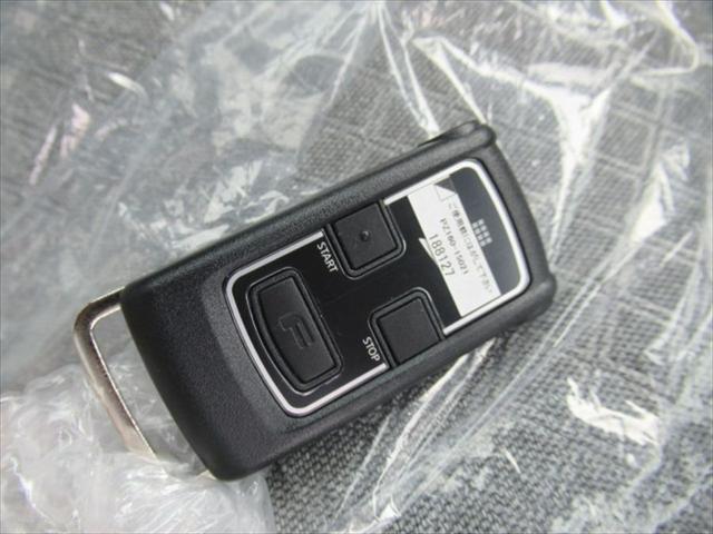 タント Ｌ　ＩＤＬＥレス　４ＷＤ　届出済未使用車　衝突軽減ブレーキ　バックカメラ　スマートキー　純正エンジンスターター　シートヒーター　ミラーヒーター　ＬＥＤヘッドライト　誤発進抑制装置　横滑り防止装置（18枚目）