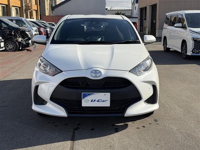 ヤリス X 追突防止装置 VSC スマートキー&プッシュスタート イモビライザー 寒冷地仕様 Bカメラ マニュアルエアコン ETC付 ナビ Aクルコン レンタアップ 4WD パワーウインドウ ABS キーレス(2枚目)