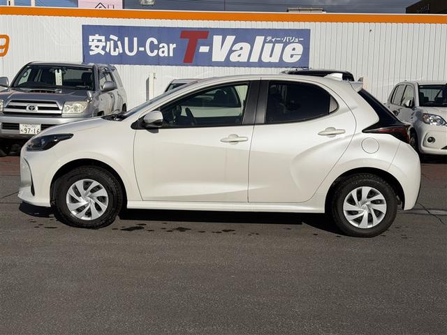 ヤリス X 追突防止装置 VSC スマートキー&プッシュスタート イモビライザー 寒冷地仕様 Bカメラ マニュアルエアコン ETC付 ナビ Aクルコン レンタアップ 4WD パワーウインドウ ABS キーレス(4枚目)