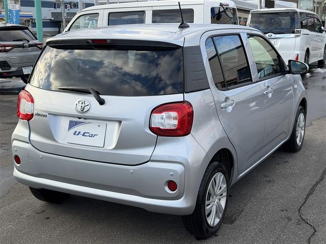 パッソ Ｘ　ＬパッケージＳ　ナビ　盗難防止システム　ＡＢＳ　スマートキー　キーレスエントリー　ＤＶＤ再生　寒冷地仕様　ＥＴＣ　バックカメラ　横滑り防止機能　ベンチシート　アイドリングストップ　４ＷＤ　衝突軽減ブレーキ　エアバッグ（7枚目）