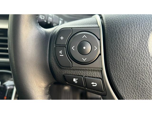 ノア Ｓｉ　ダブルバイビー　トヨタセーフティーセンス　ＬＥＤヘッドライト　社外フルセグナビ　バックモニター　後席モニター　ＥＴＣ　クルーズコントロール　スマートキー＆純正エンジンスターター　両側電動スライドドア（21枚目）