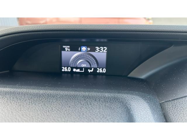 ノア Ｓｉ　ダブルバイビー　トヨタセーフティーセンス　ＬＥＤヘッドライト　社外フルセグナビ　バックモニター　後席モニター　ＥＴＣ　クルーズコントロール　スマートキー＆純正エンジンスターター　両側電動スライドドア（29枚目）