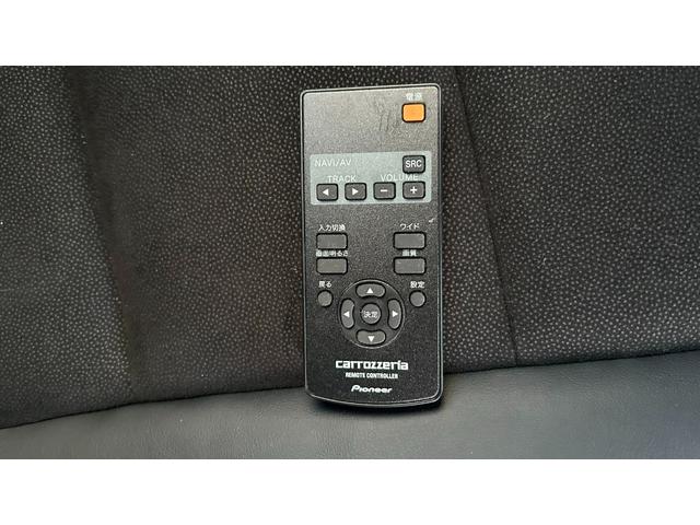 ノア Ｓｉ　ダブルバイビー　トヨタセーフティーセンス　ＬＥＤヘッドライト　社外フルセグナビ　バックモニター　後席モニター　ＥＴＣ　クルーズコントロール　スマートキー＆純正エンジンスターター　両側電動スライドドア（32枚目）