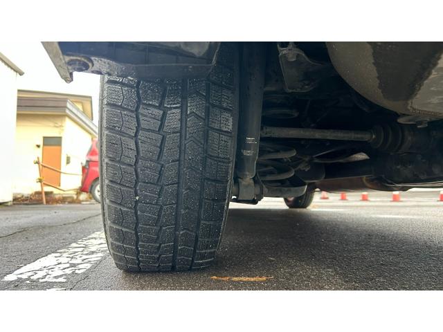 ノア Ｓｉ　ダブルバイビー　トヨタセーフティーセンス　ＬＥＤヘッドライト　社外フルセグナビ　バックモニター　後席モニター　ＥＴＣ　クルーズコントロール　スマートキー＆純正エンジンスターター　両側電動スライドドア（35枚目）