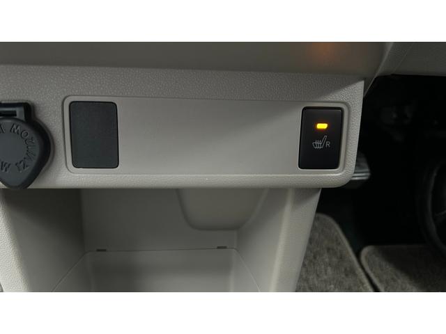 パッソ Ｘ　スマートアシスト３　純正ワンセグナビ　バックガイドモニター　運転席シートヒーター　スマートキー　ＶＳＣ　ＴＣＲ　４ＷＤ　ＥＴＣ　ベンチシート　アイドリングストップ　オートマチックハイビーム　ＣＤ（23枚目）