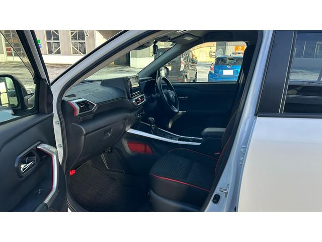 ライズ Z スマートアシスト 純正フルセグナビ バックガイドモニター ETC クルーズコントロール スマートキー&純正エンジンスターター 運手席・助手席シートヒーター LEDヘッドライト 夏冬アルミホイール(10枚目)