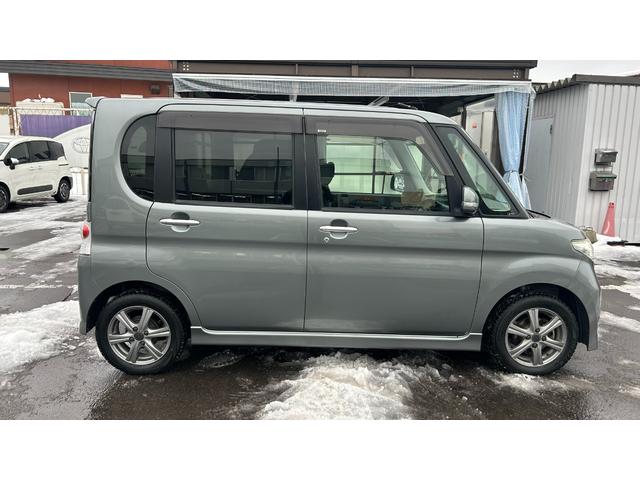 タント カスタムＲＳ　ターボ４ＷＤ　社外フルセグナビ　バックモニター　ＥＴＣ　スマート―　エンジンスターター　片側電動スライドドア　ドライブレコーダー前後　夏冬アルミホイール（5枚目）