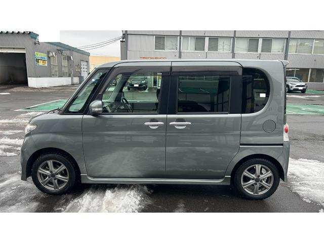 タント カスタムＲＳ　ターボ４ＷＤ　社外フルセグナビ　バックモニター　ＥＴＣ　スマート―　エンジンスターター　片側電動スライドドア　ドライブレコーダー前後　夏冬アルミホイール（9枚目）