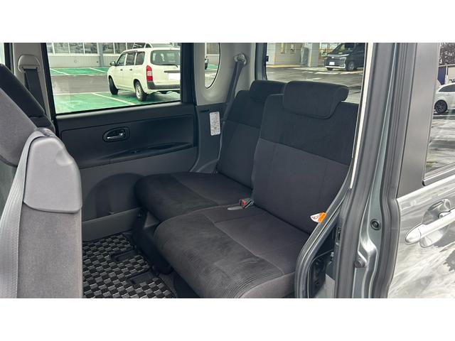 タント カスタムＲＳ　ターボ４ＷＤ　社外フルセグナビ　バックモニター　ＥＴＣ　スマート―　エンジンスターター　片側電動スライドドア　ドライブレコーダー前後　夏冬アルミホイール（12枚目）